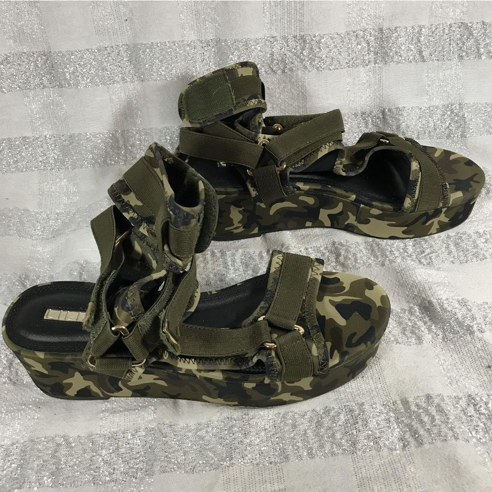 Liliana Barista-3 Camouflage Open Toe Ankle Strap Platform Sandals Size 8.5 - Picture 6 of 12